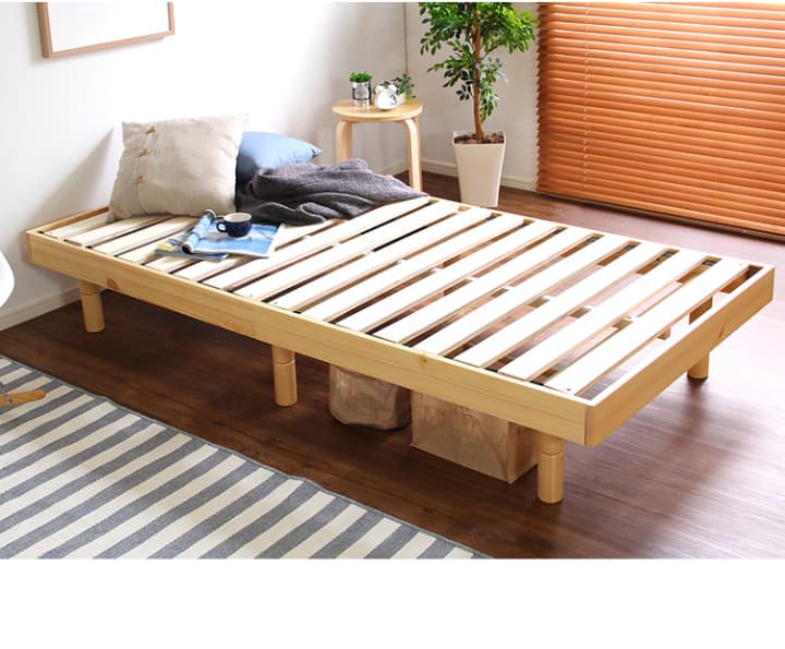 無垢材　頑丈すのこベッド