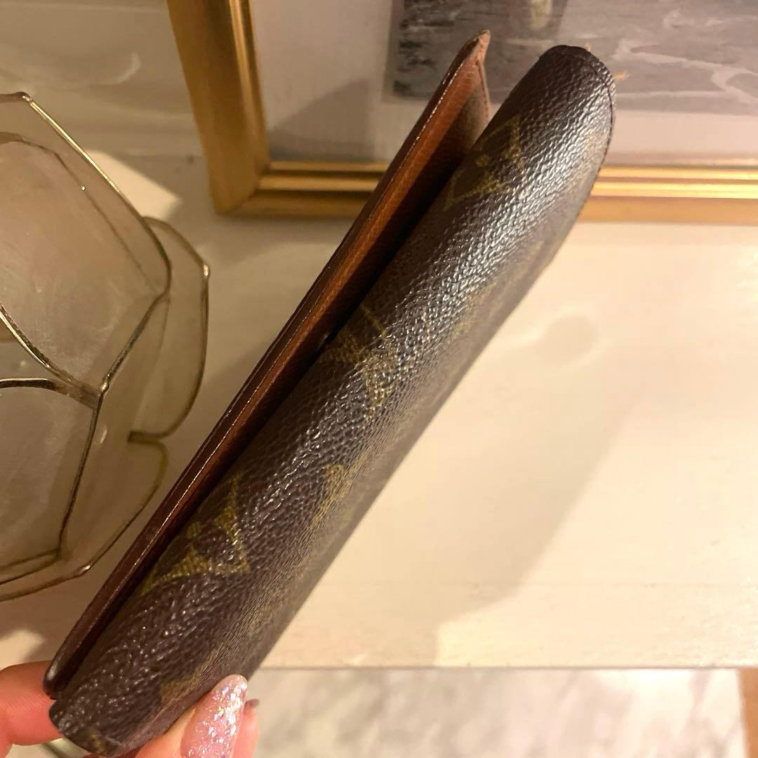【LOUIS VUITTON】モノグラムデザイン　財布　ケース