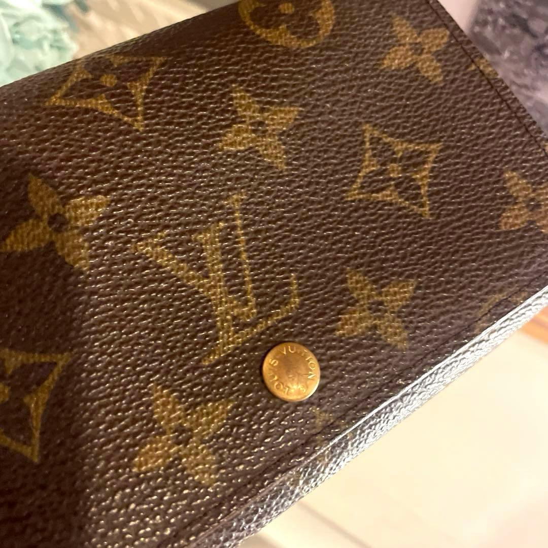 【LOUIS VUITTON】モノグラムデザイン　財布　ケース