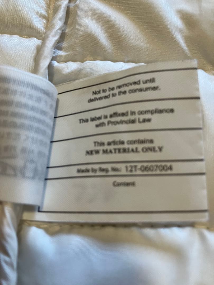 アバクロンビーアンドフィッチ　ホワイト キルティングダウンベスト　新品未使用