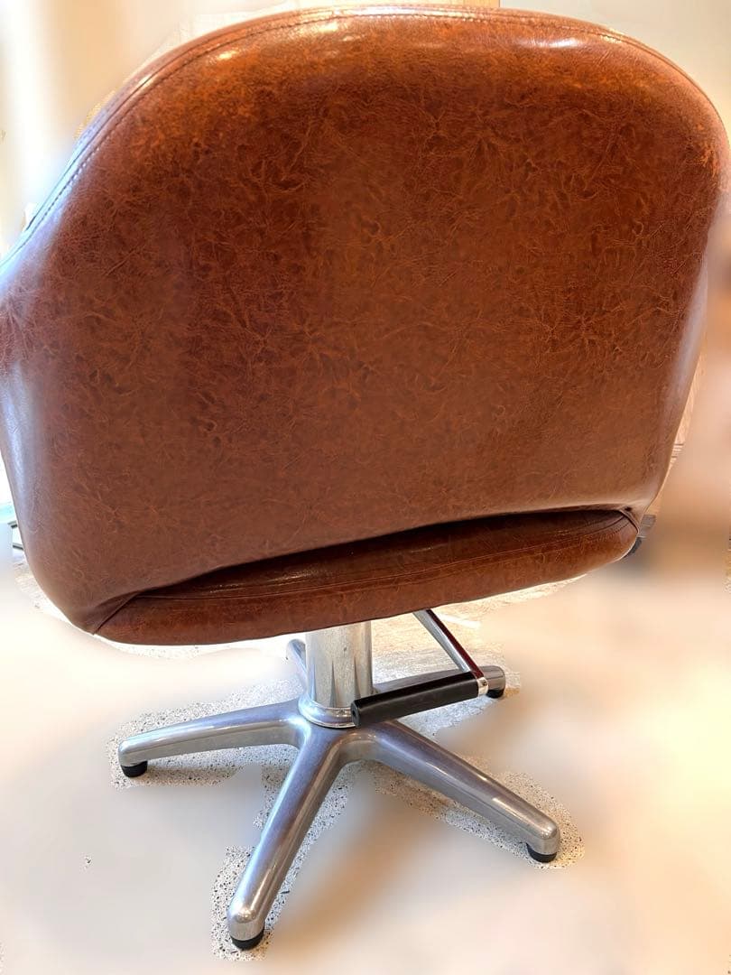 1️⃣スタイリングチェア 美容椅子 サロン椅子