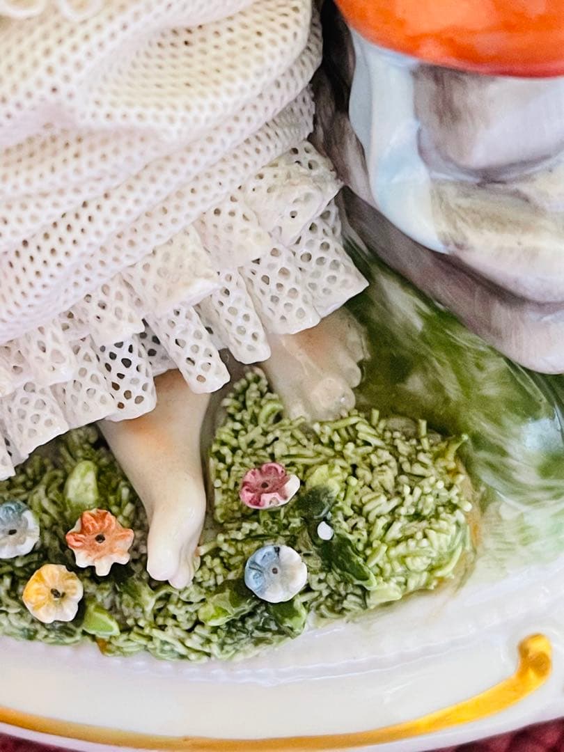 UNTER WEISS BACH 陶器　ドレスデンレース人形　西洋陶器　置物