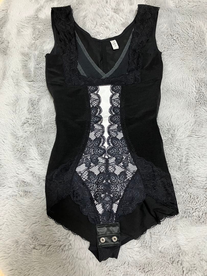 グラントイーワンズ LALA ララドール　ボディスーツ　補正下着　80L