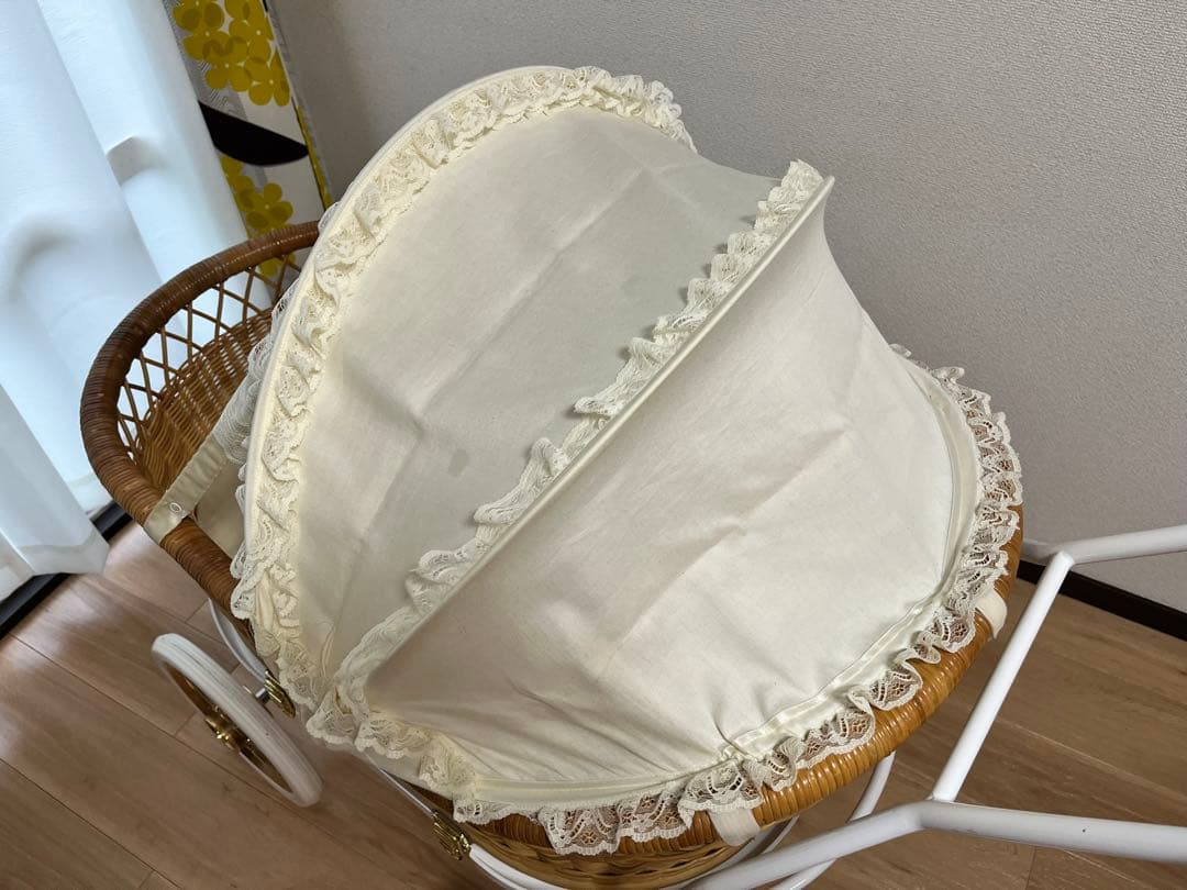 値下げしました！東京乳母車 プスプス（籐製ベビーカー）