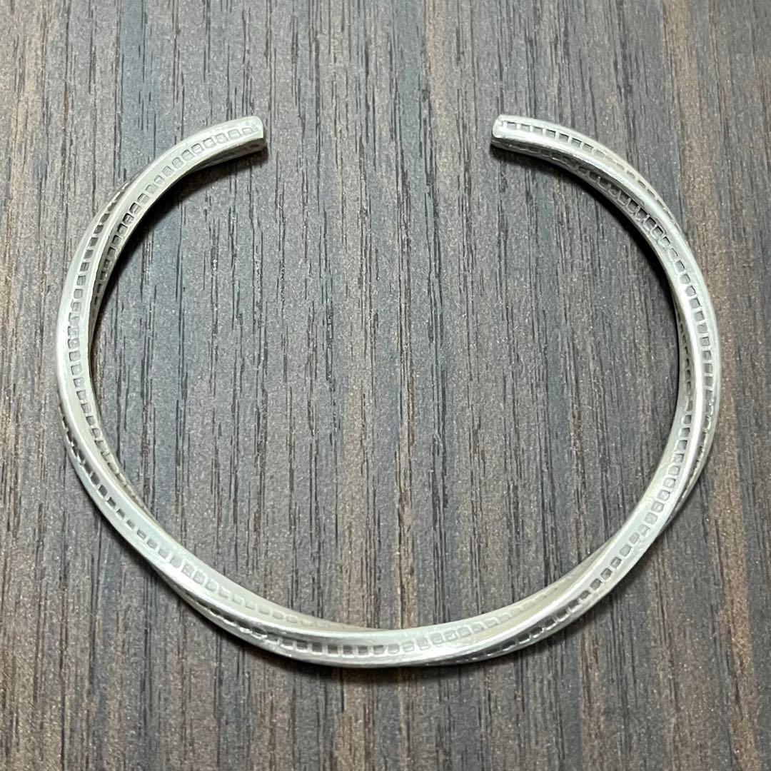 【新品・未使用】バングル カレンシルバー ハンドメイド　純銀97% カレン族