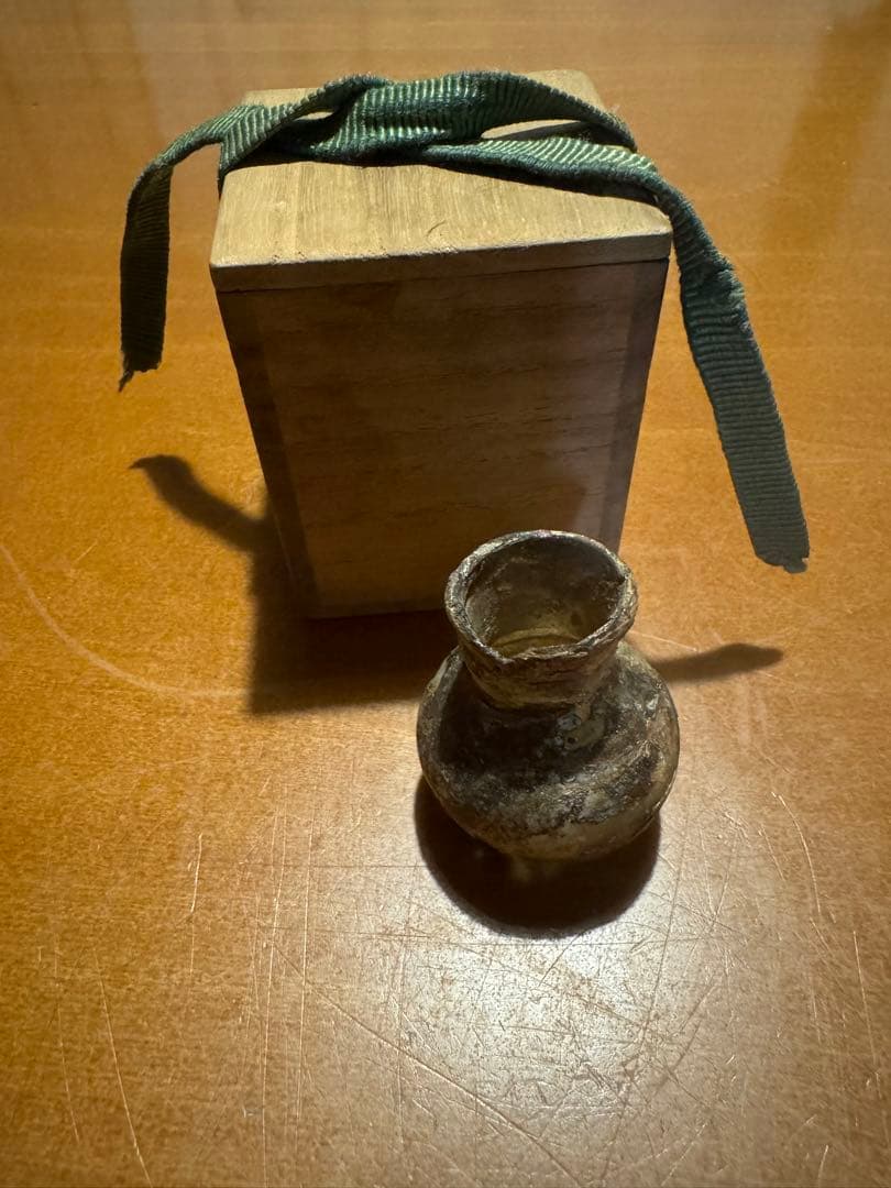 ローマンガラス　木箱つき