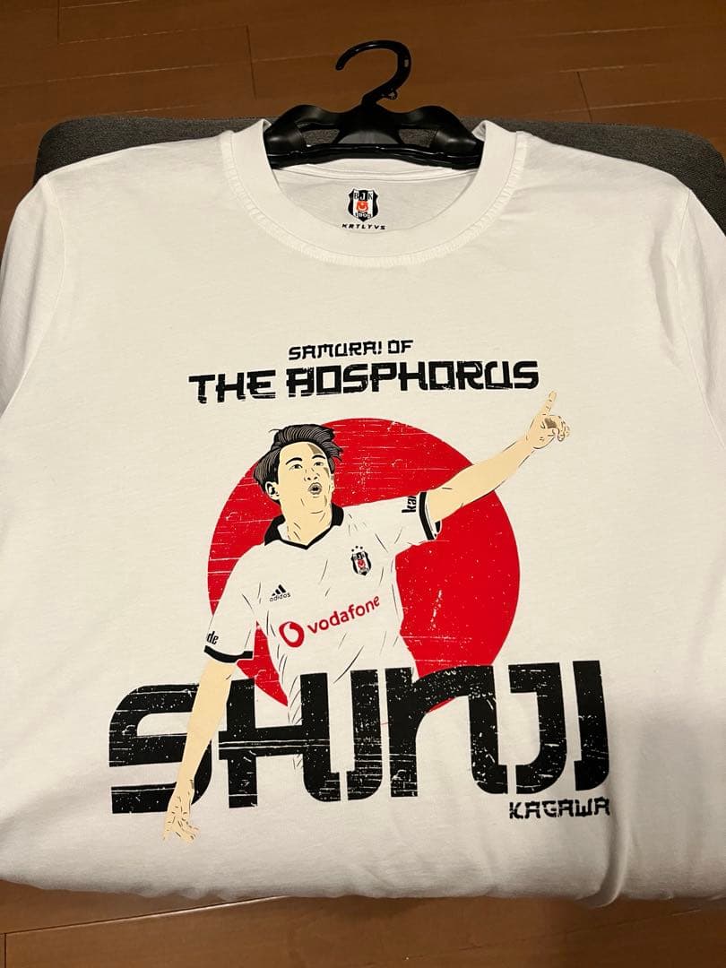 香川真司選手　トルコ・ベシクタシュ移籍記念限定公式T シャツ