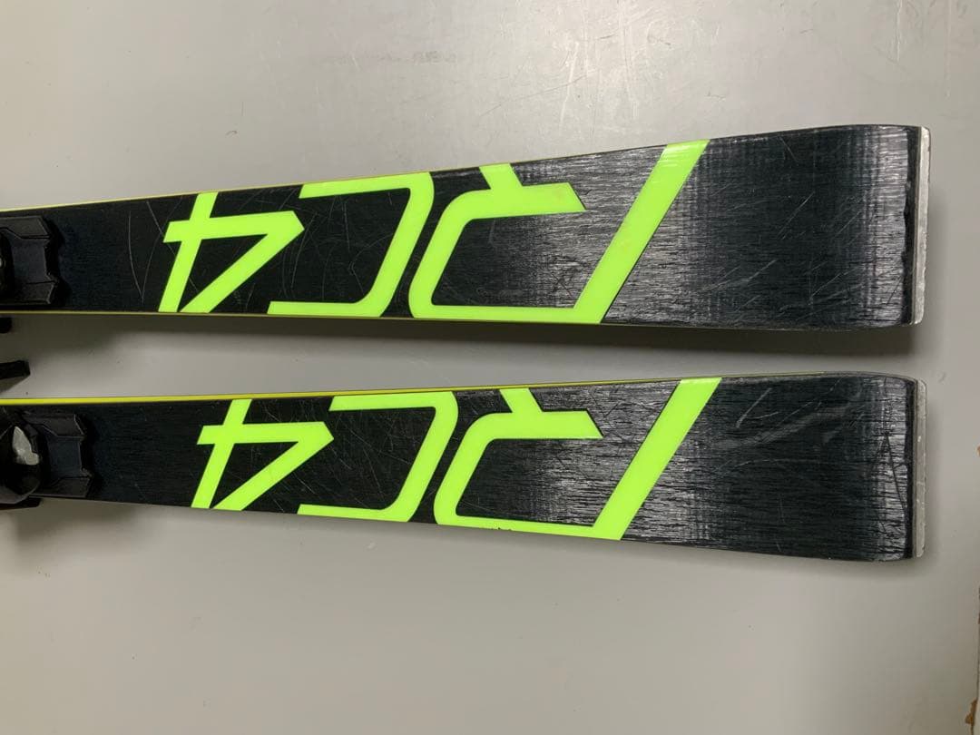 FISCHER RC4 WORLD CUP 180cm 板+ビンディング