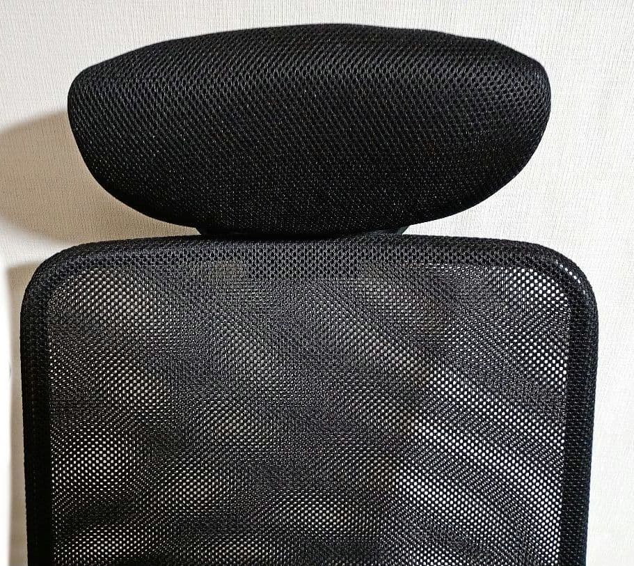 ヘッドレスト付ハイバックメッシュチェア　ドウシシャ　ブラック　新品未使用