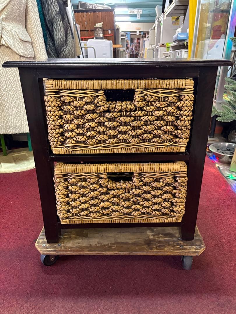 本格アジアン風　２段チェスト　横幅58 奥行38 高さ60㎝