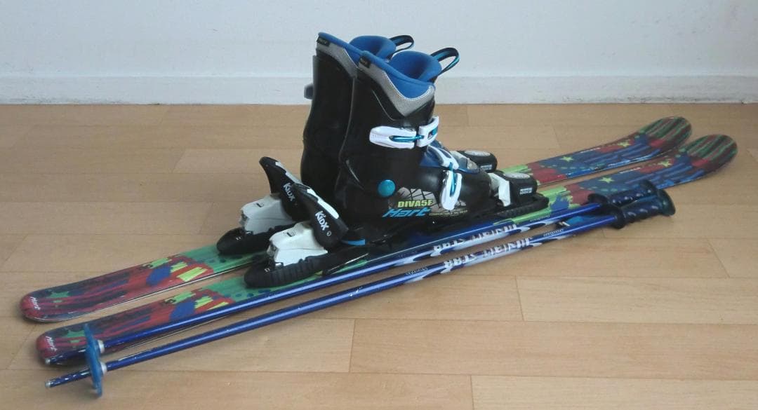 ■■送料無料■Hart■子供用スキーフルセット■板116靴22■WAX済■■