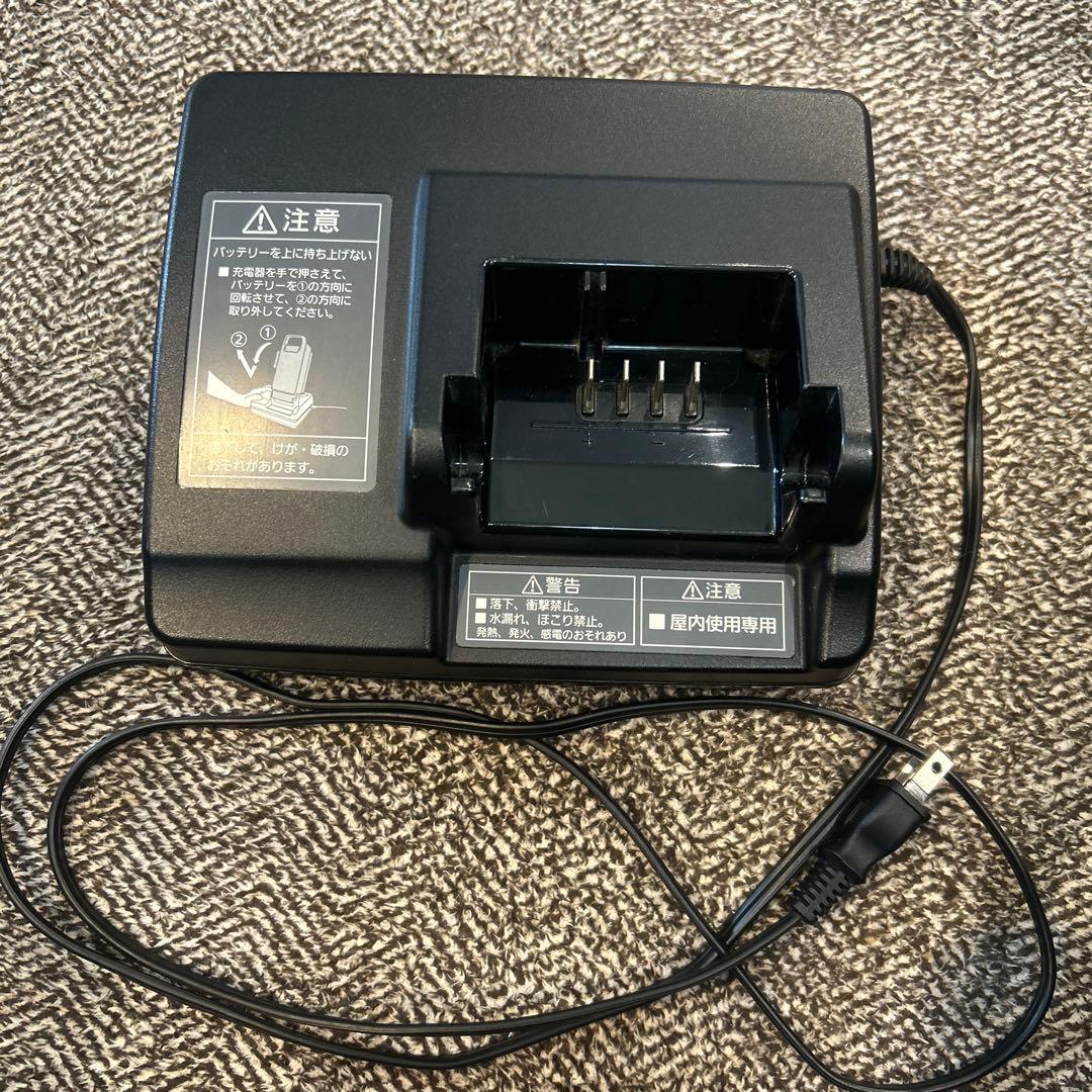 電動自転車用充電器 AC電源