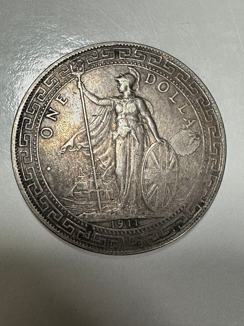 イギリス　貿易銀　イギリス銀貨　一圓銀貨　one dollar 銀貨　一枚銀貨