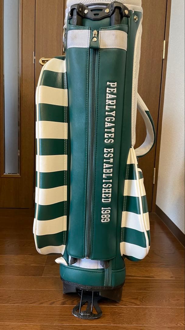 パーリーゲイツ スタンド式キャディバッグ 「MARKETS」ヘッドカバーおまけ付