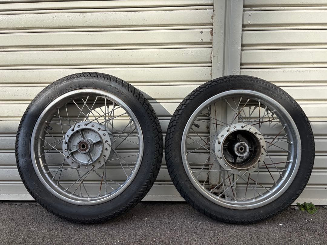 リトルカブ　タイヤ　純正