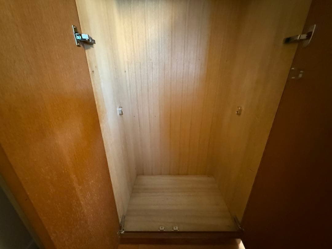 洋服タンス　収納