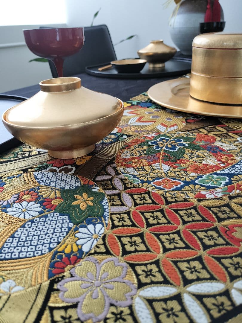 A943★逸品‼️豪華刺繍‼️ひな祭り‼️袋帯正絹テーブルランナー2m13cm