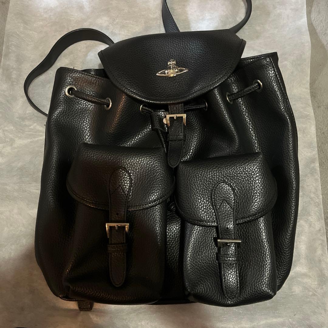 ヴィヴィアン　レザー　リュック