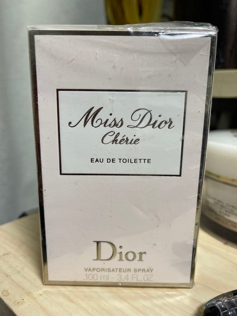 希少品 Miss Dior Chérie ミスディオール シェリー 100ml