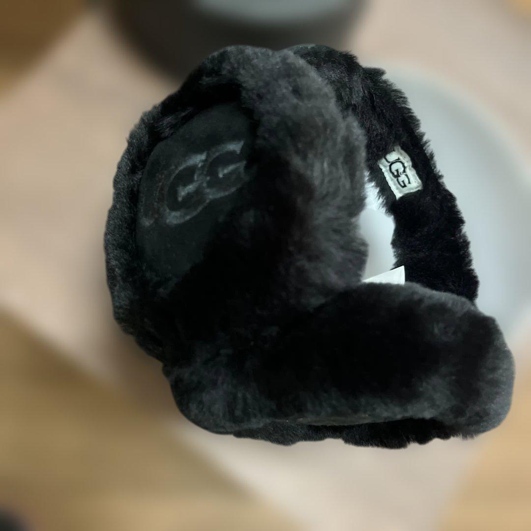 【超美品】 UGG イヤーマフ