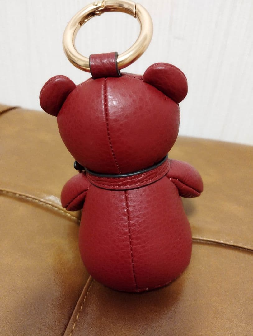 COACH　ベアバックチャーム
