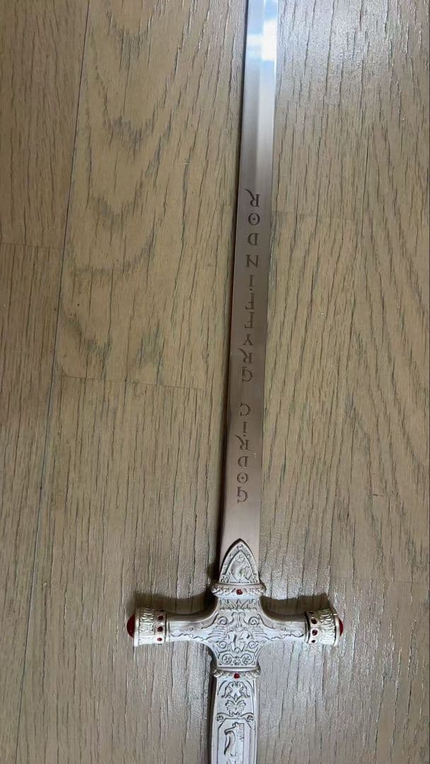 ハリー・ポッター レプリカ　グリフィンドールの剣 銀色 付属プレート付き