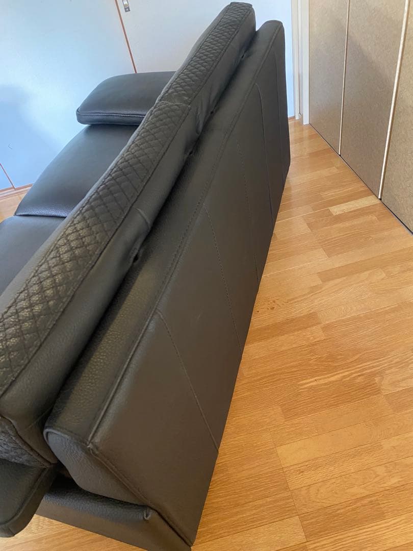 【展示品】ケルビン　ジョルマーニ　黒総革　購入約50万円　高級ソファ　美品
