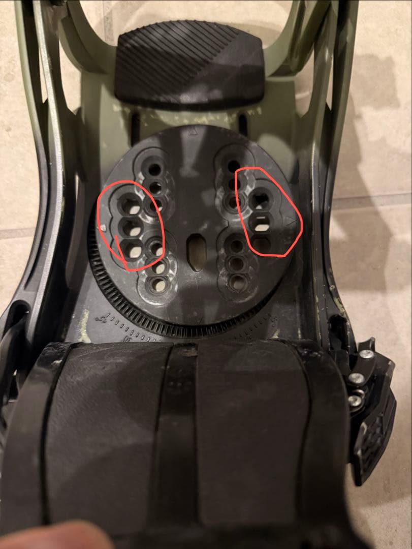 LINK スノーボードビンディング オリーブグリーン