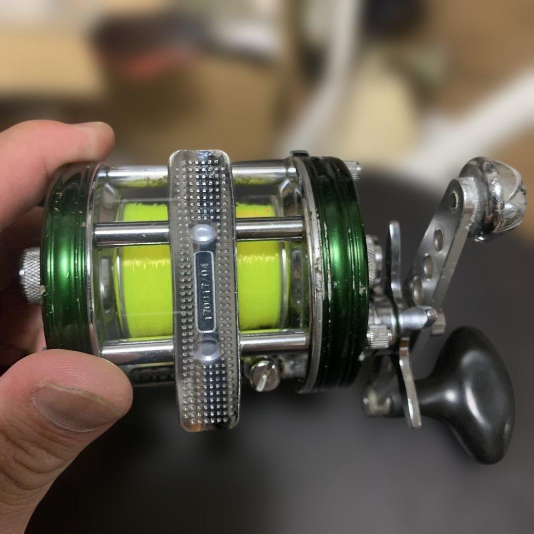 【引取時割引】両軸セットイングラム580 ブラックエデ4号アブ6500 ロケット