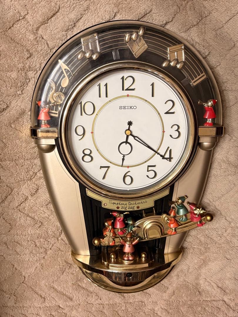 SEIKO 音楽モチーフ 壁掛け時計