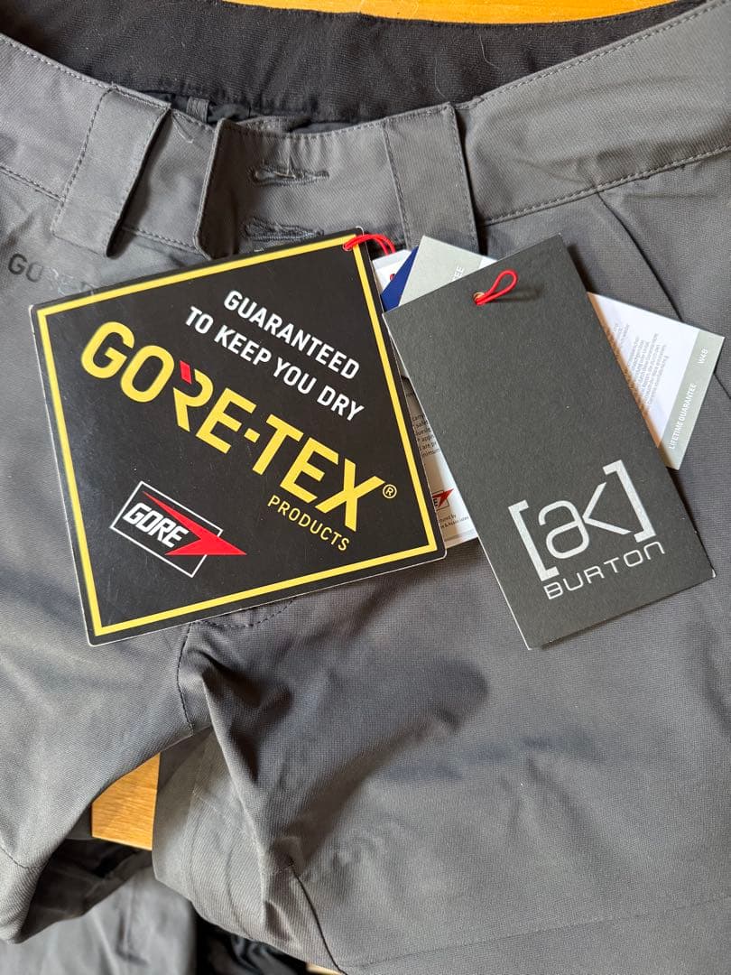 BURTON ［ak ］GORE-TEX バートン　スノーボードパンツ グレー