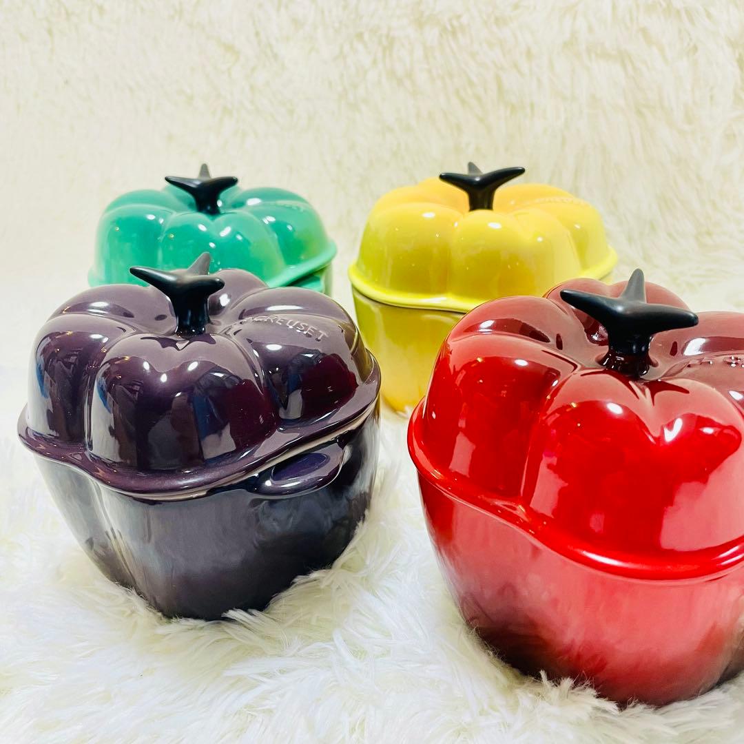 箱付き未使用品　ル・クルーゼ　パプリカ　ココットミニ　4個セット