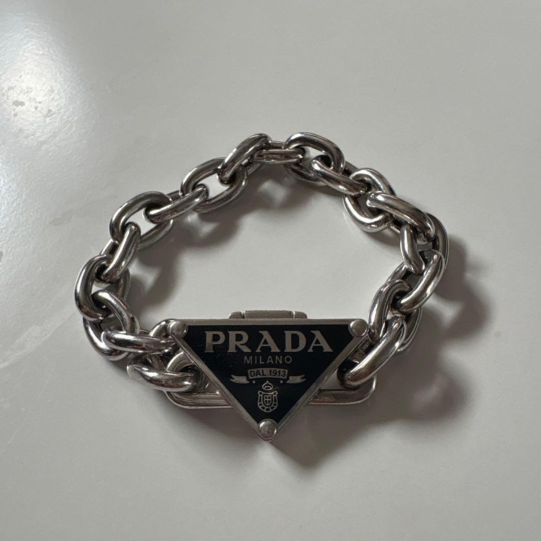PRADA プラダ ブレスレット チェーントライアングルロゴ