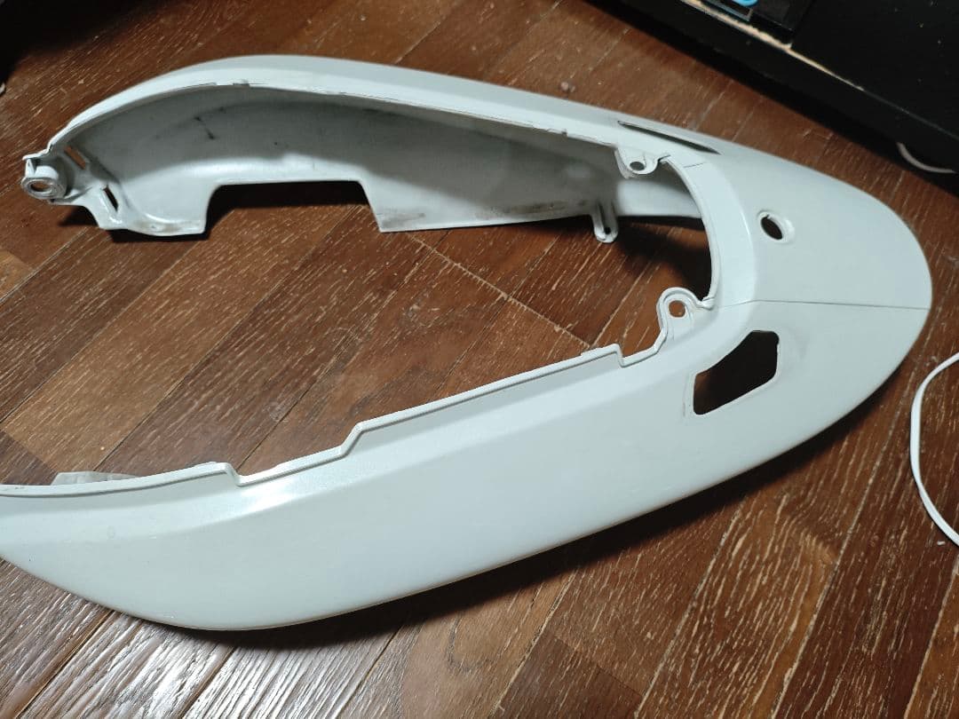 ホンダ　ホーネット250 テールカウル