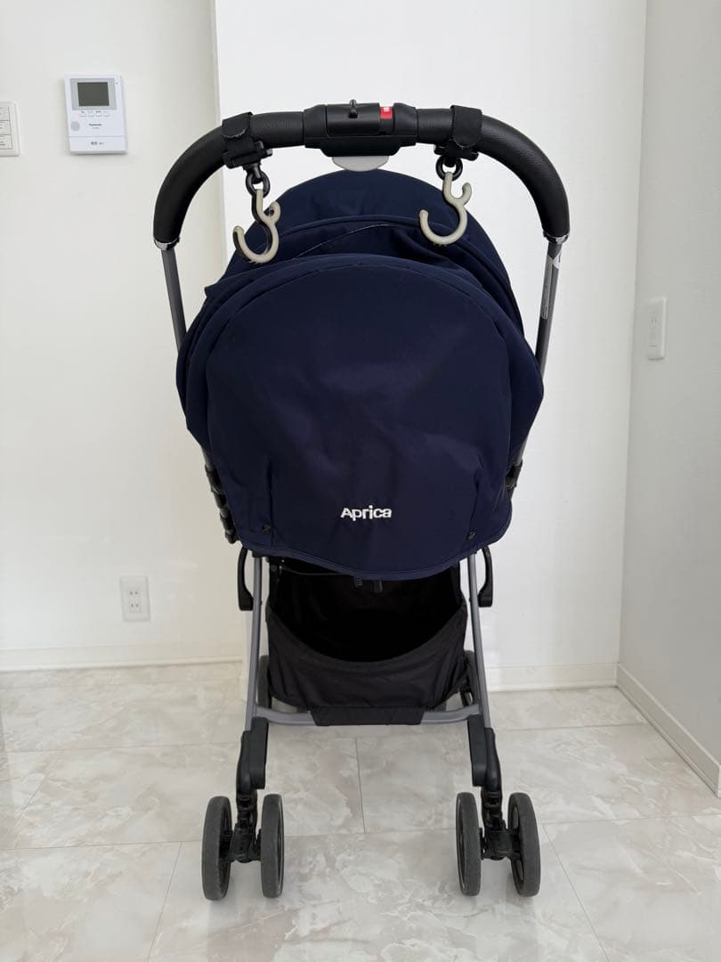 【美品】Aprica アップリカ ベビーカー ラクーナクッション ネイビー