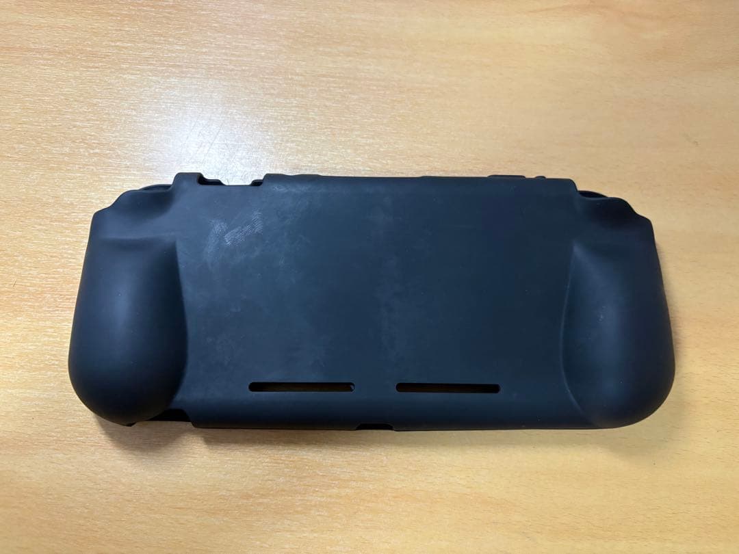 Nintendo Switch Lite ピンク ケースとグリップカバー付き