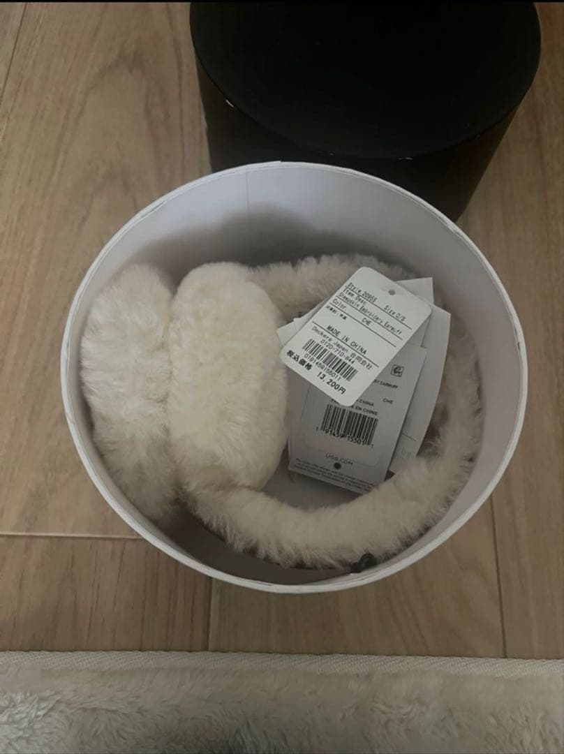 UGG 正規品 レシート有り シープスキン イヤーマフ チェスナット