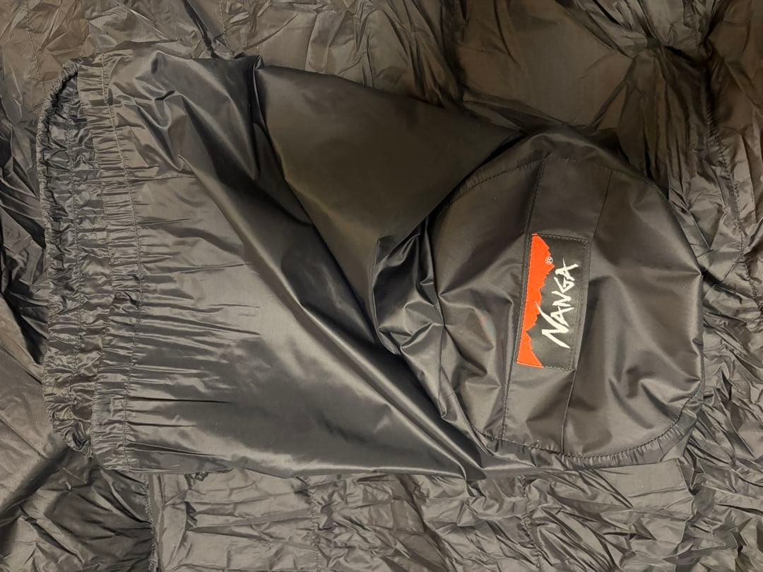 NANGA (ナンガ)オーロラ600DXオールブラック