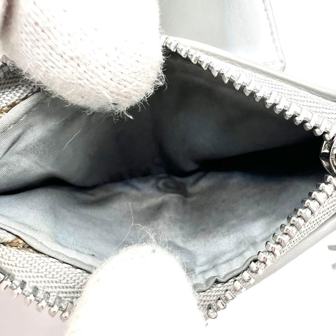 マルジェラ 折り財布 グラムスラム カレンダー オールレザー グレー