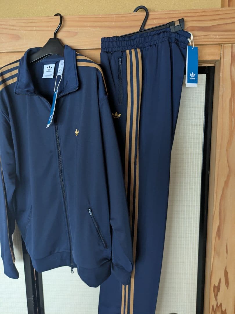 新品未使用　adidas Originalsトラックジャケットセットアップ