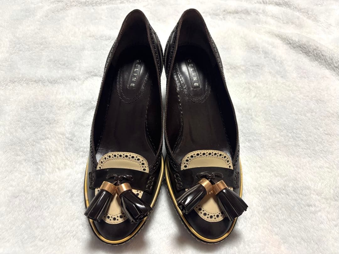 CELINE レザー フラットパンプス ブラウンとベージュ タッセル付き