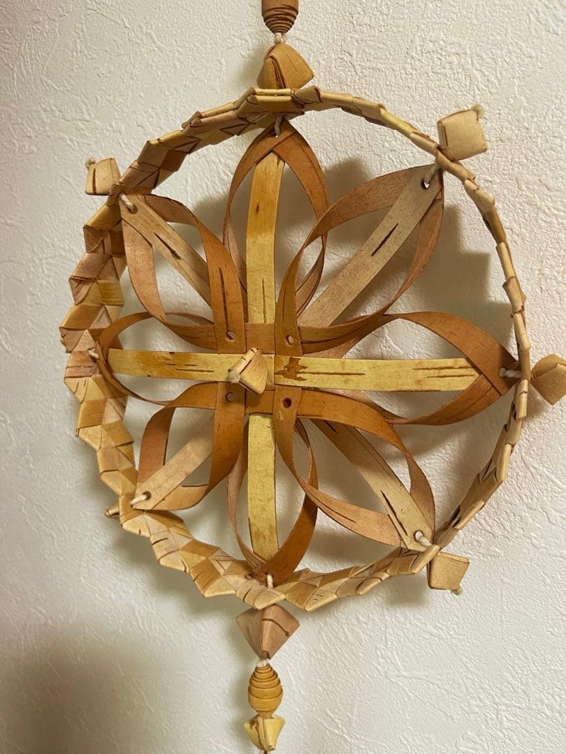 ロシアSvetlana作　白樺オーナメント　鈴付き