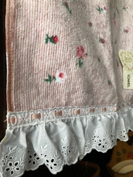 1990年代アメリカンカントリーファームお玉置き＆薔薇フリルコットンレースタオル