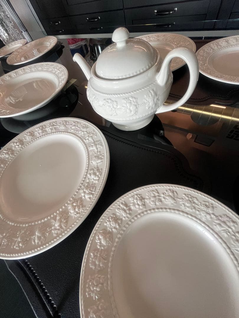 ウェッジウッド　ホーム　ディナーセット21点　フェェスティビティ　クリスマス