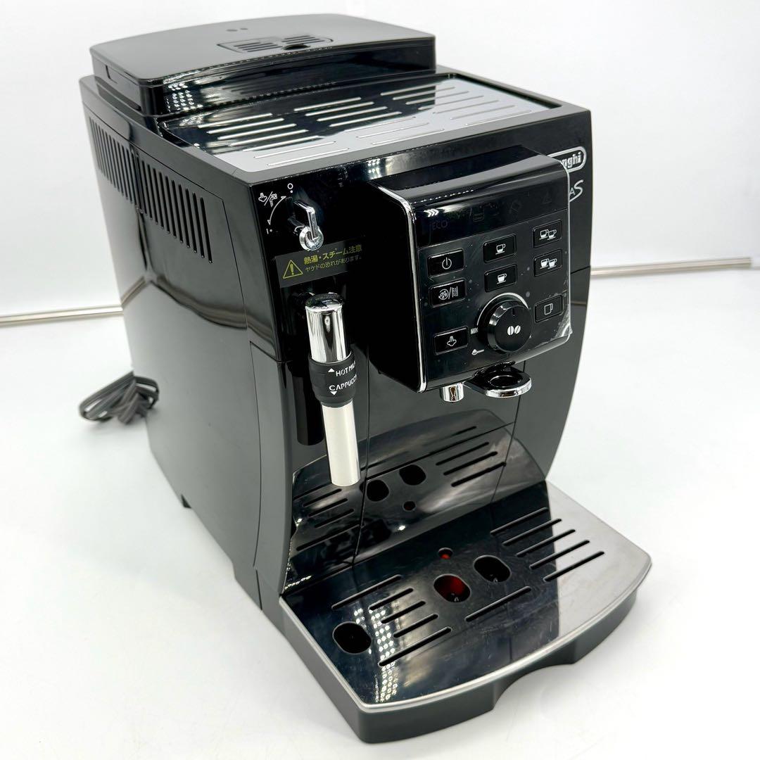 DeLonghi Magnifica S エスプレッソマシン　デロンギ