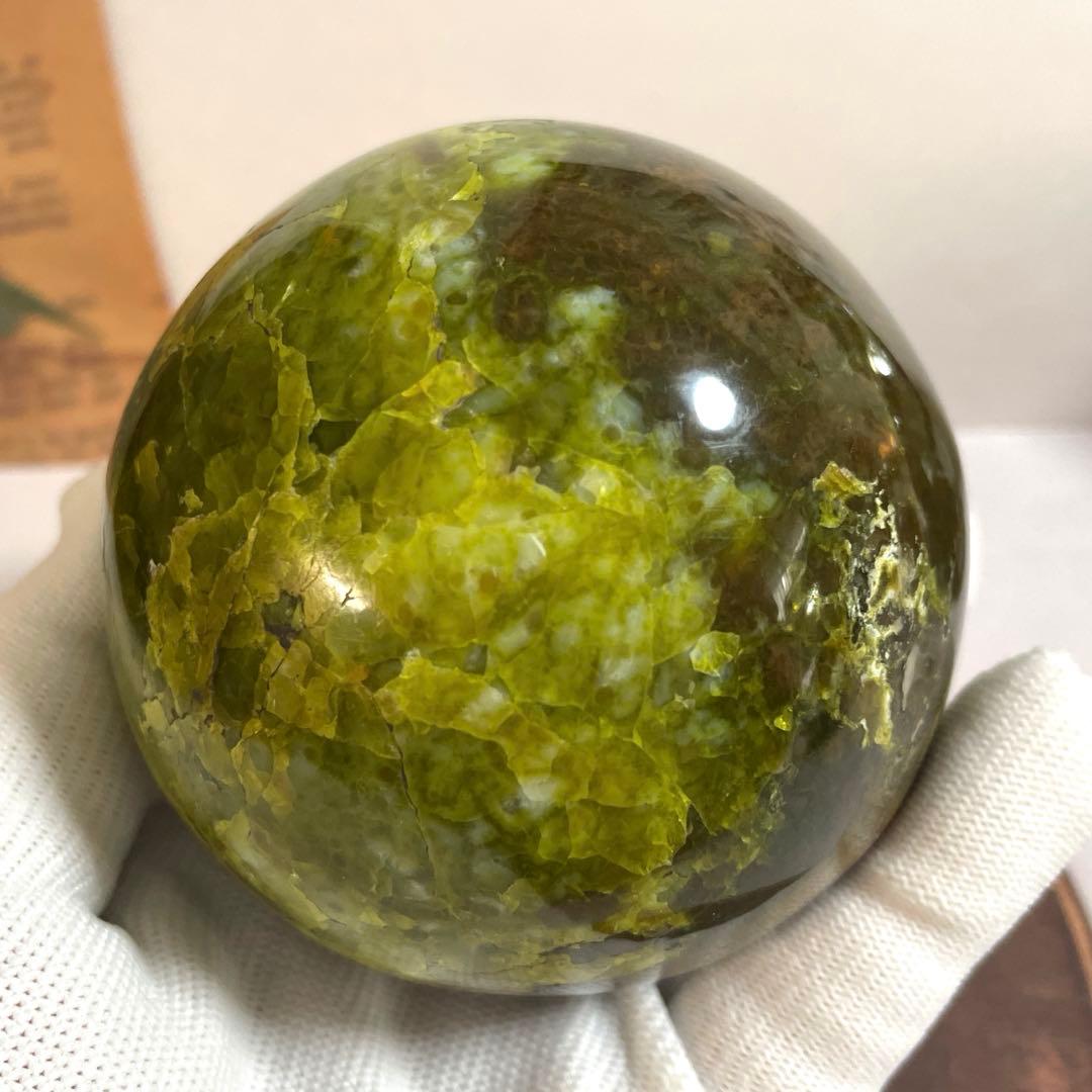 天然石　希少　天然グリーンオパール　大玉スフィア　78ミリ【台座付き】