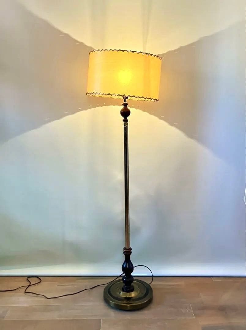 DEMODE購入 ヴィンテージ フロアランプ 真鍮×木製 アンティーク シェード