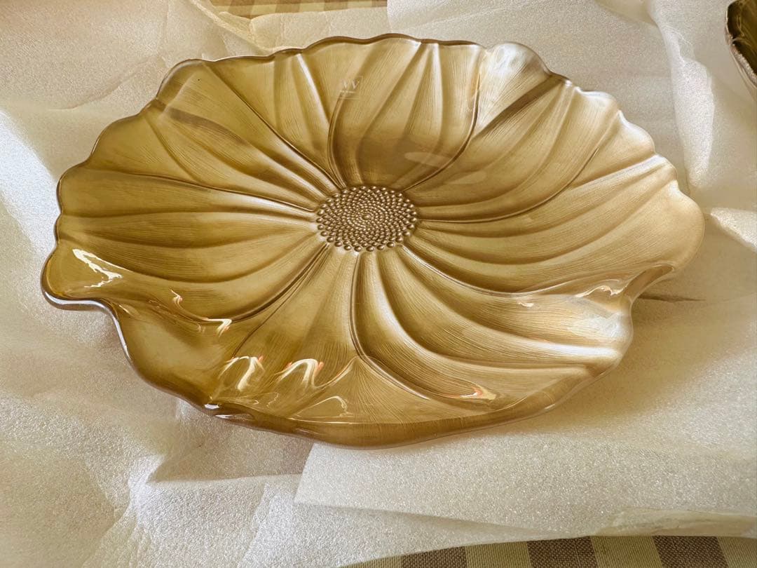 ルノーブル　イタリア　皿　マグノリア　ゴールド　フラワー