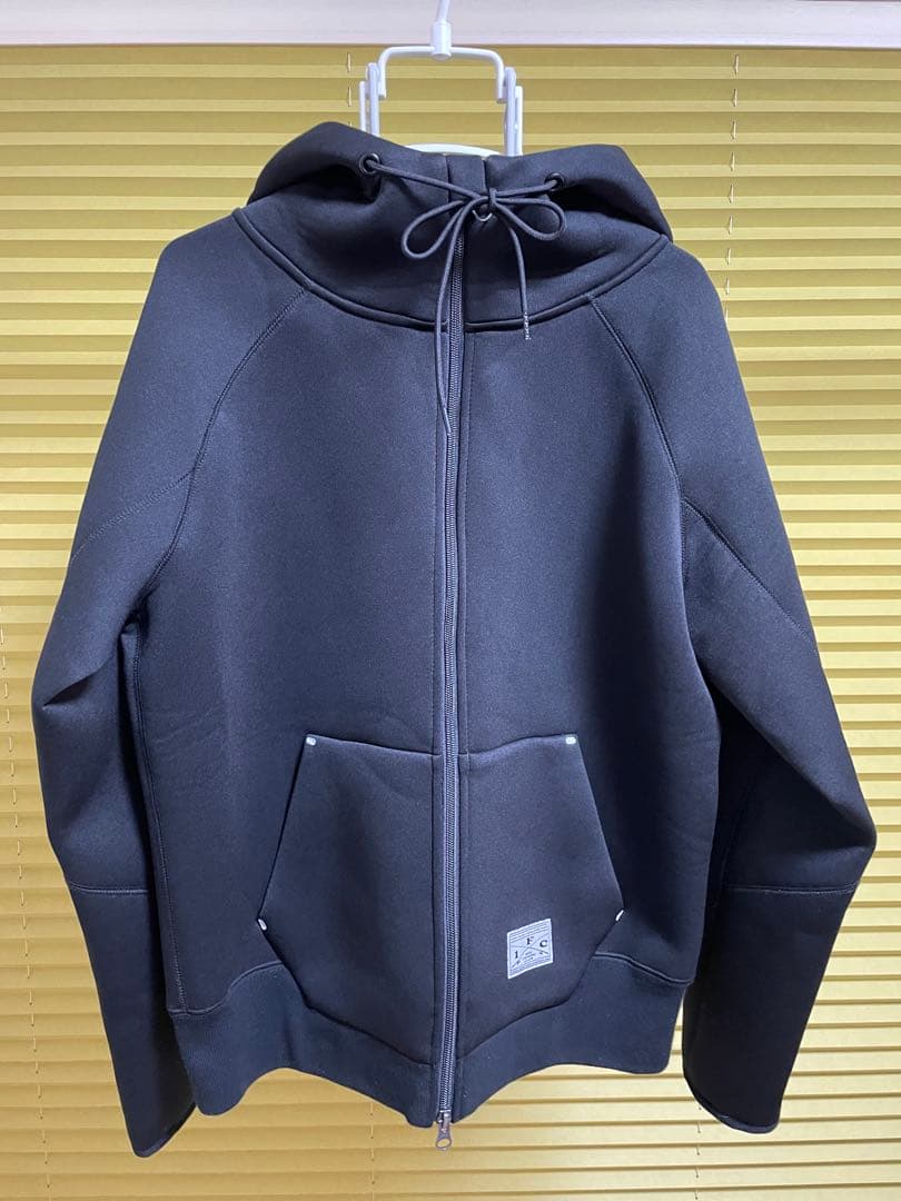 アイリー フィッシング クラブ/TEC ZIPUP PARKA/黒/Lサイズ