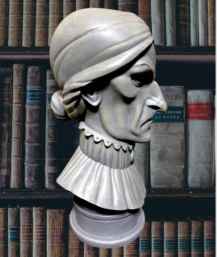 ホーンテッドマンション　石像　置物　フィギュアリン　スタチュー　日本未発売　銅像